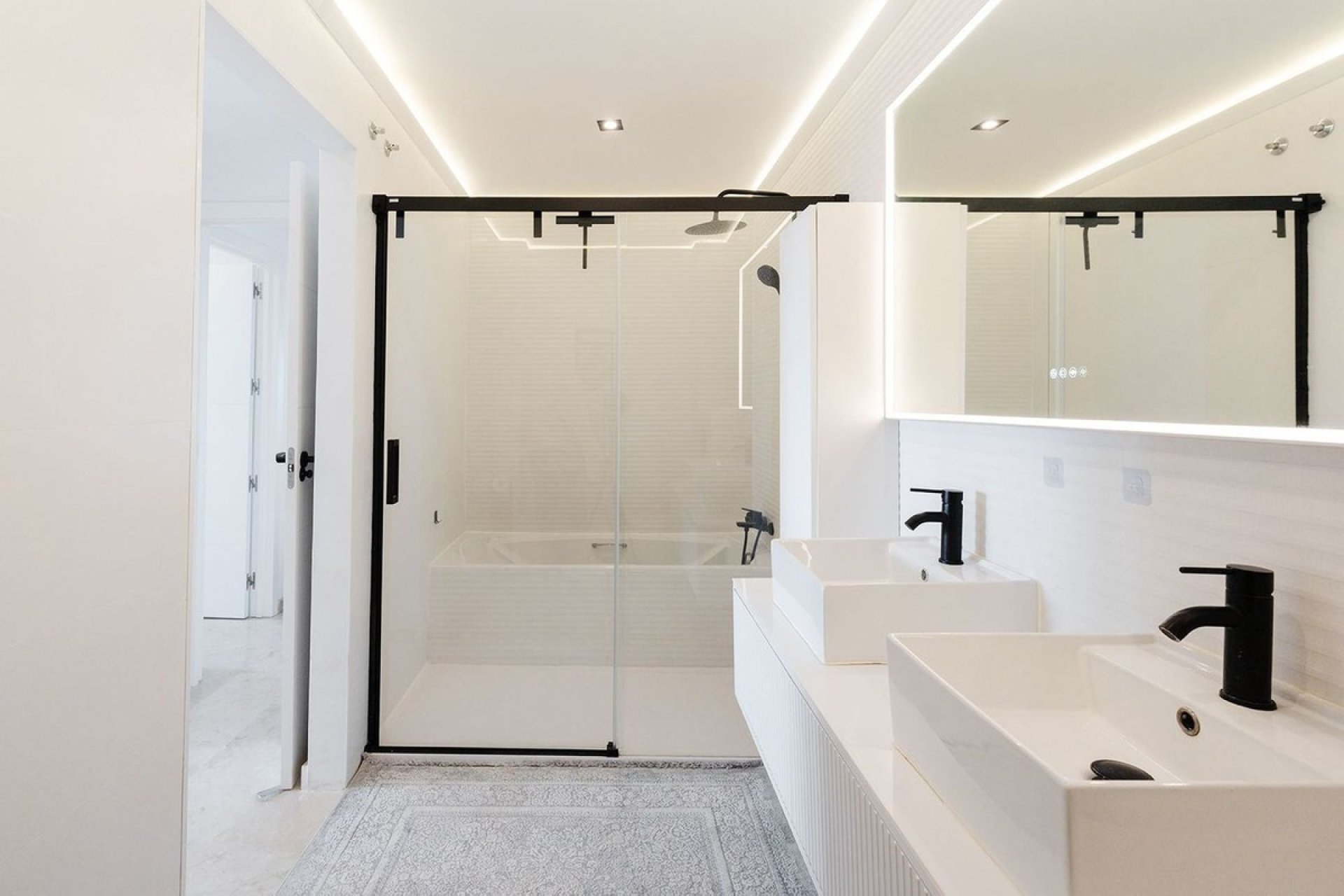 Wiederverkauf - Town house - Marbella - La Mairena