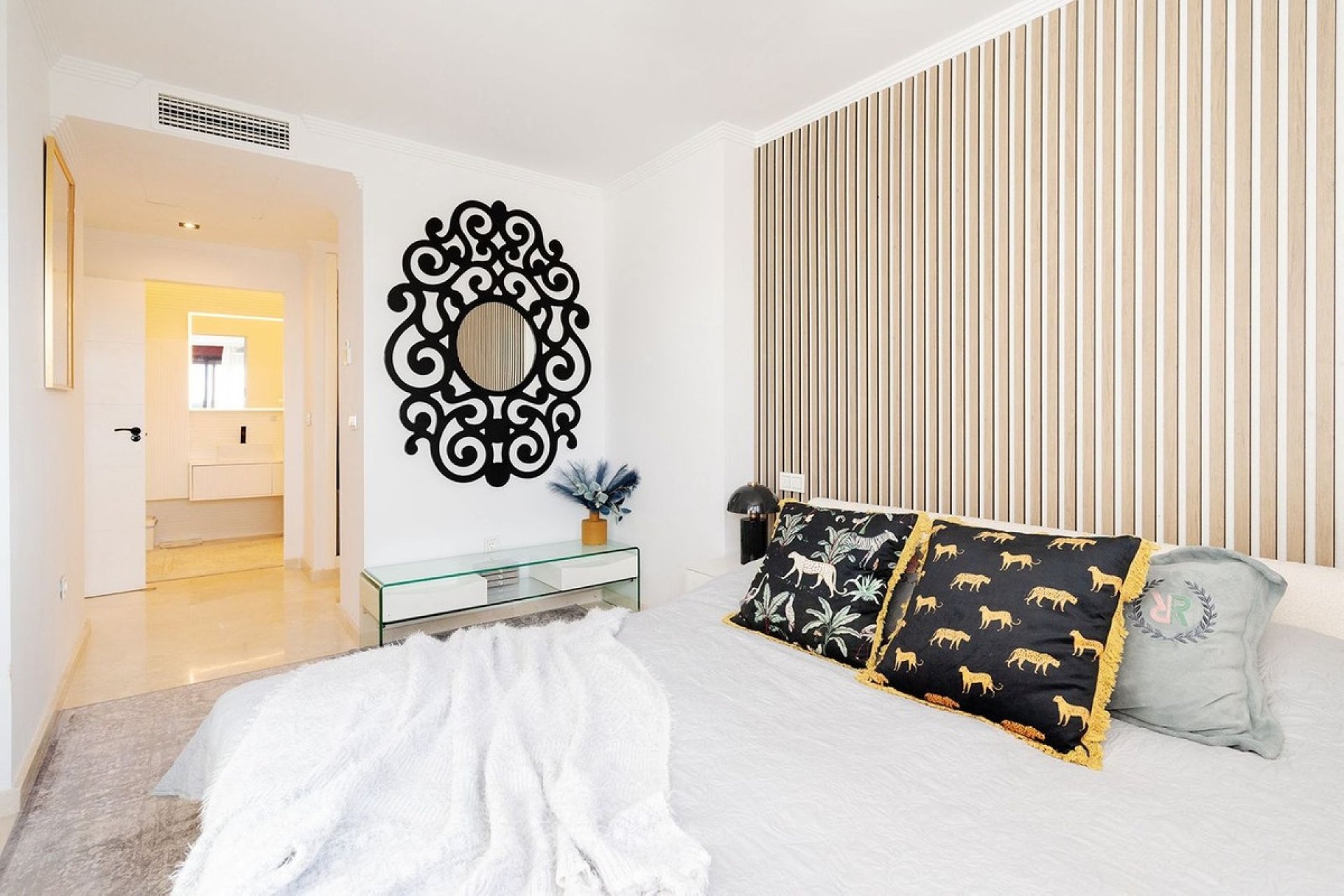 Wiederverkauf - Town house - Marbella - La Mairena