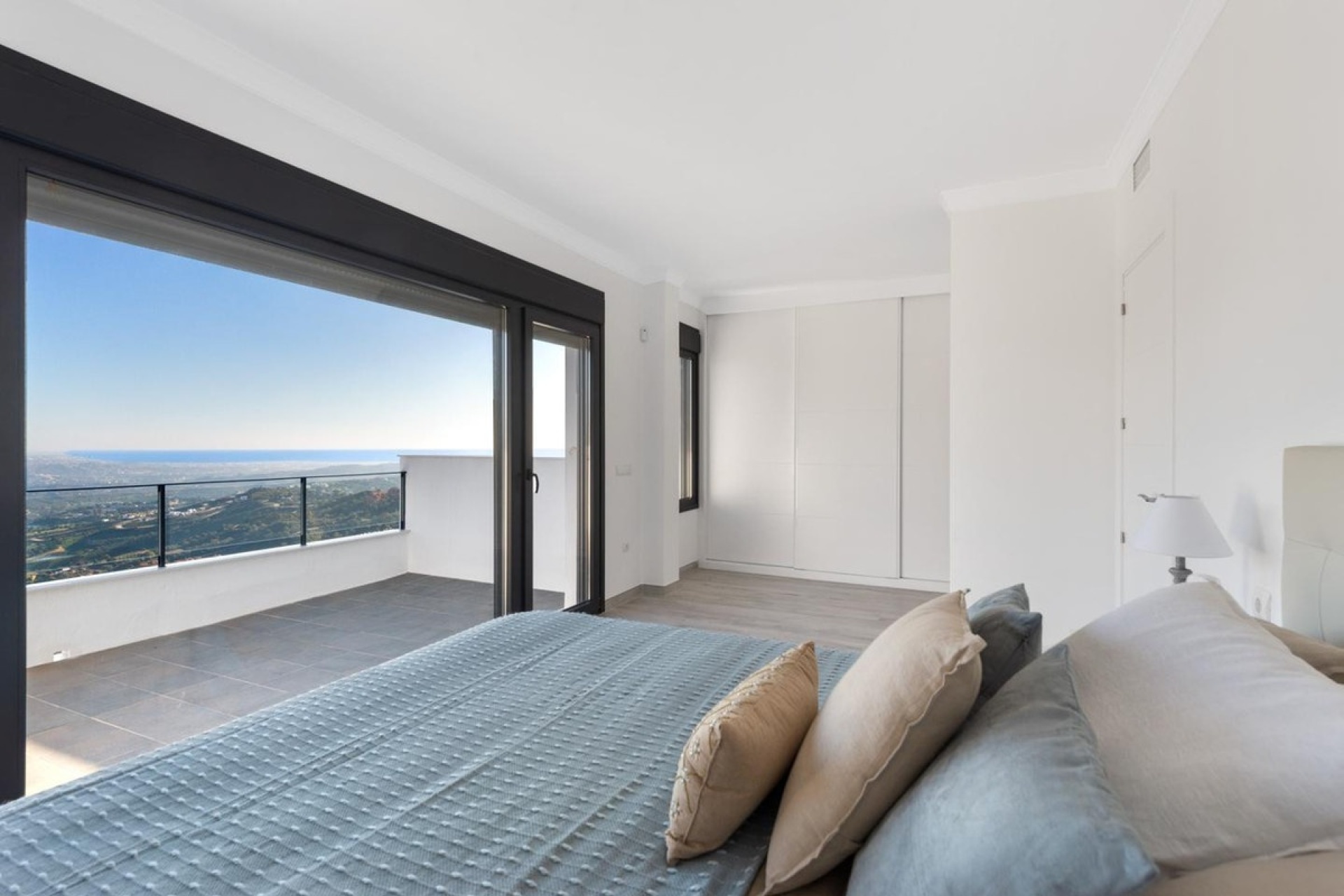 Wiederverkauf - Town house - Marbella - La Mairena