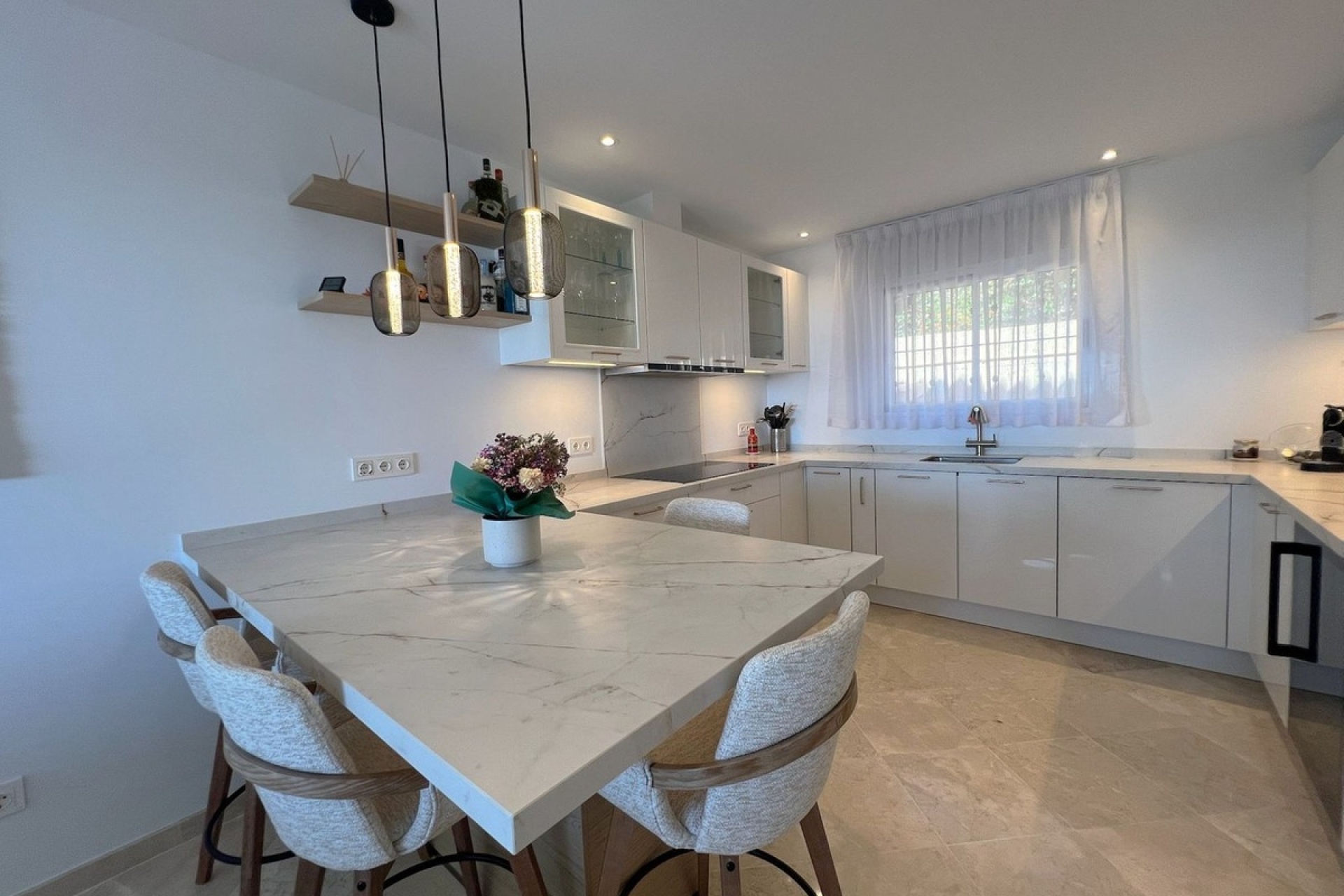 Wiederverkauf - Town house - Marbella - La Mairena