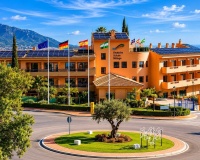 Wiederverkauf - Town house - Marbella - La Mairena