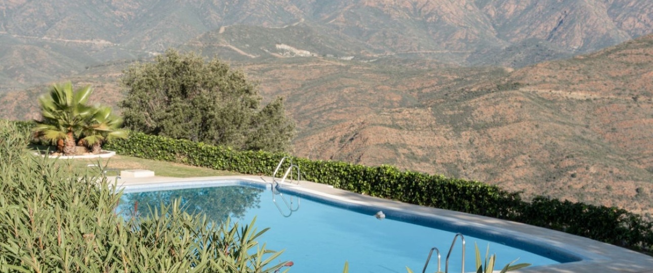 Wiederverkauf - Town house - Marbella - La Mairena