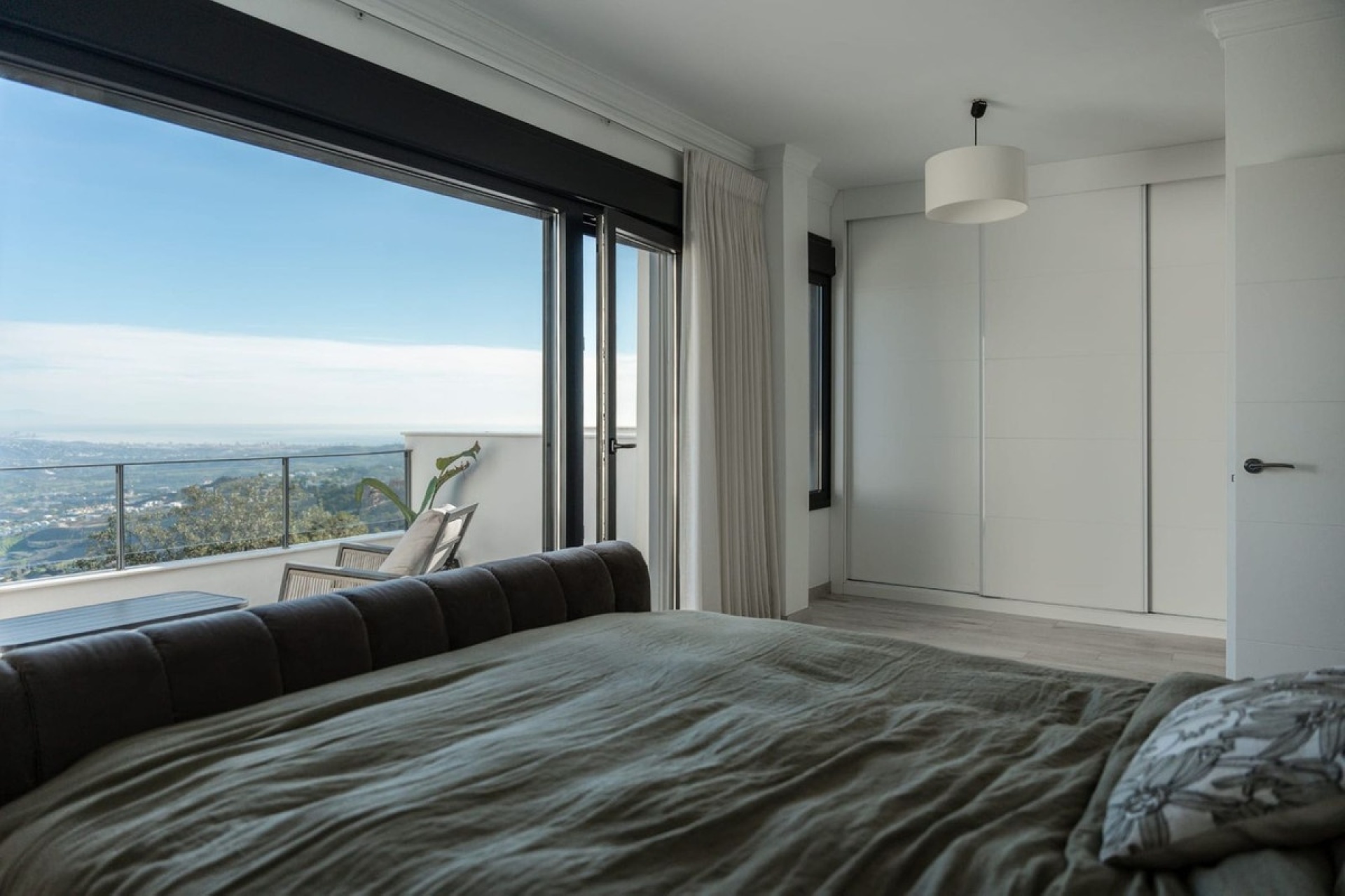 Wiederverkauf - Town house - Marbella - La Mairena