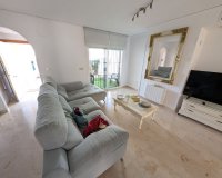 Wiederverkauf - Town house - Marbella - Las Chapas