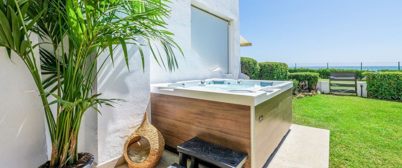 Wiederverkauf - Town house - Marbella - Las Chapas