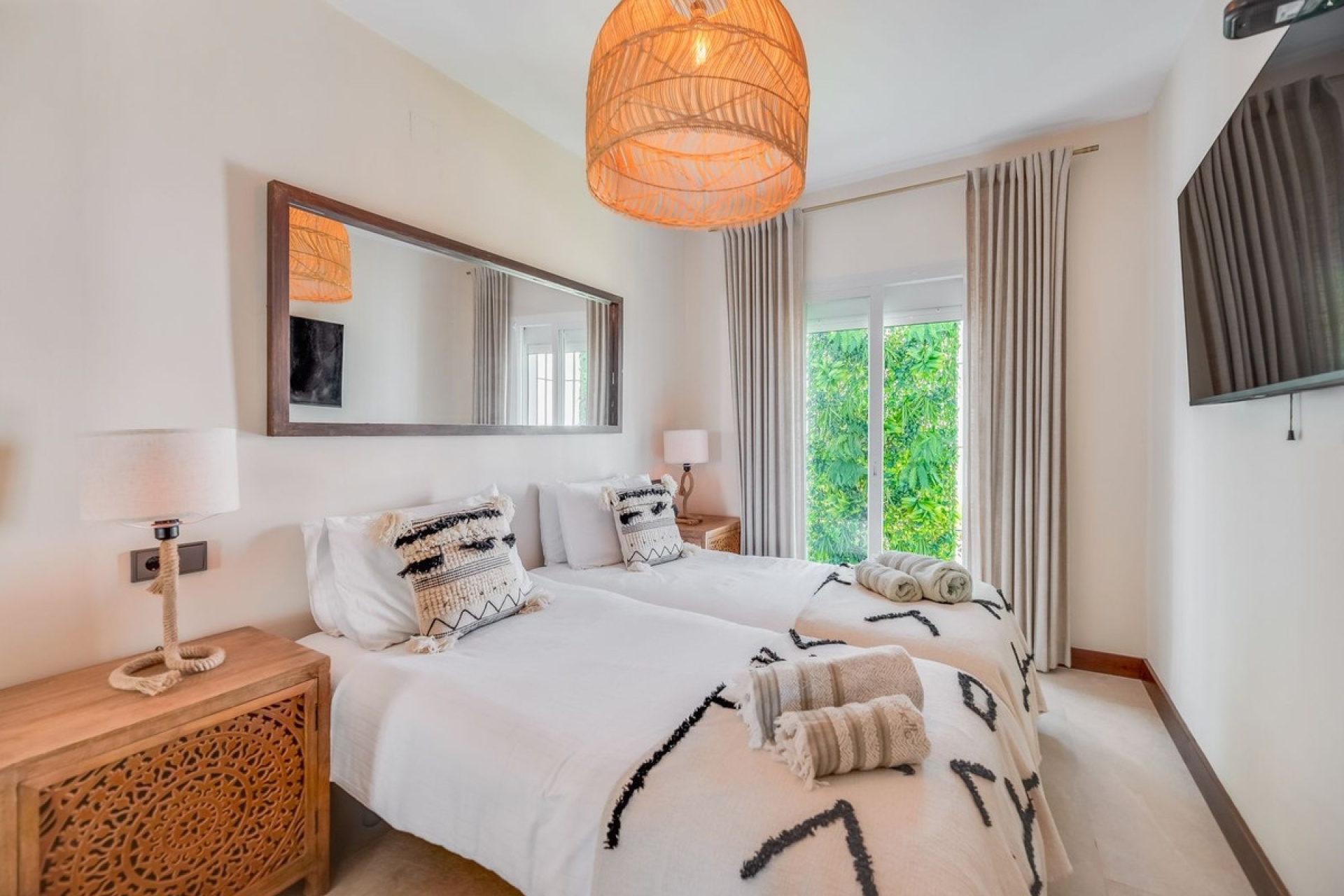 Wiederverkauf - Town house - Marbella - Las Chapas