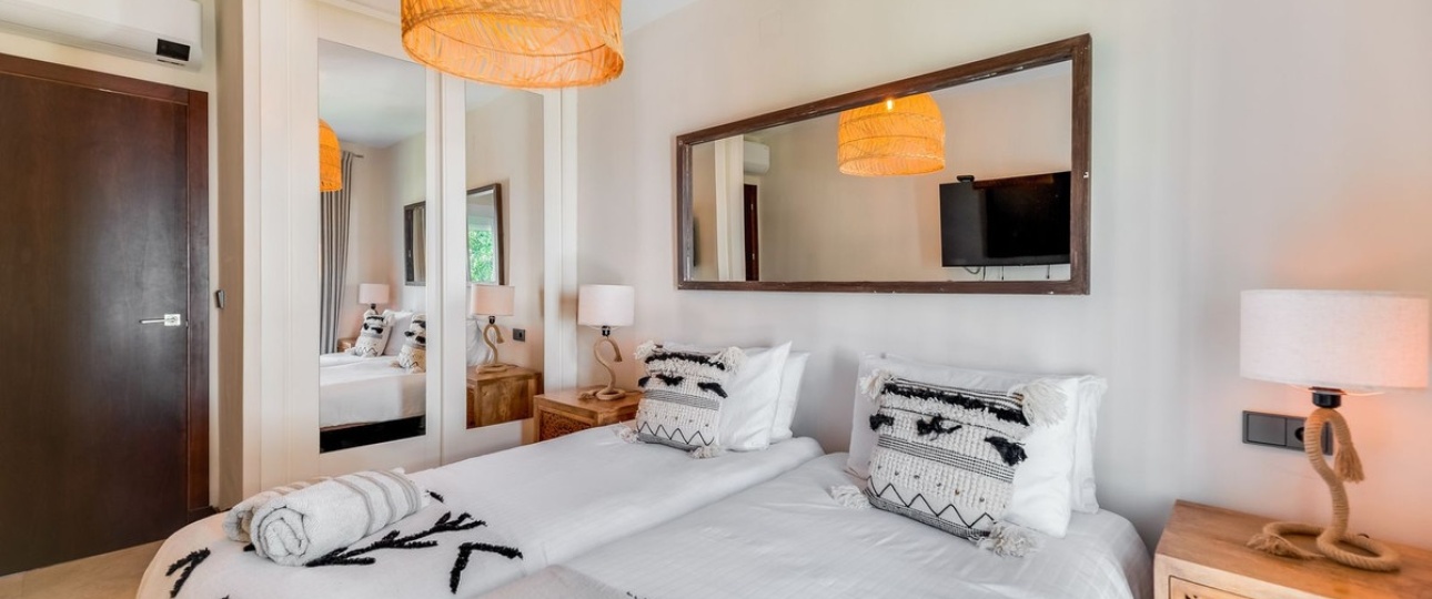 Wiederverkauf - Town house - Marbella - Las Chapas