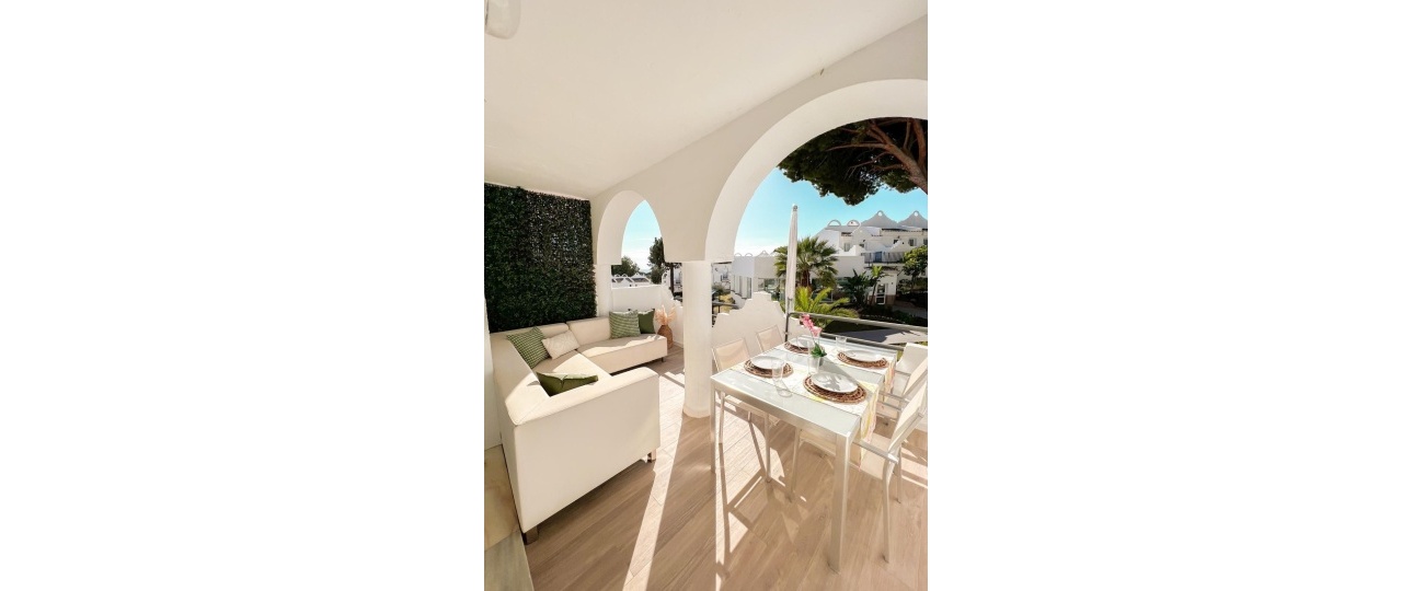 Wiederverkauf - Town house - Marbella - Las Chapas