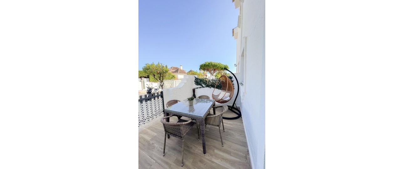 Wiederverkauf - Town house - Marbella - Las Chapas