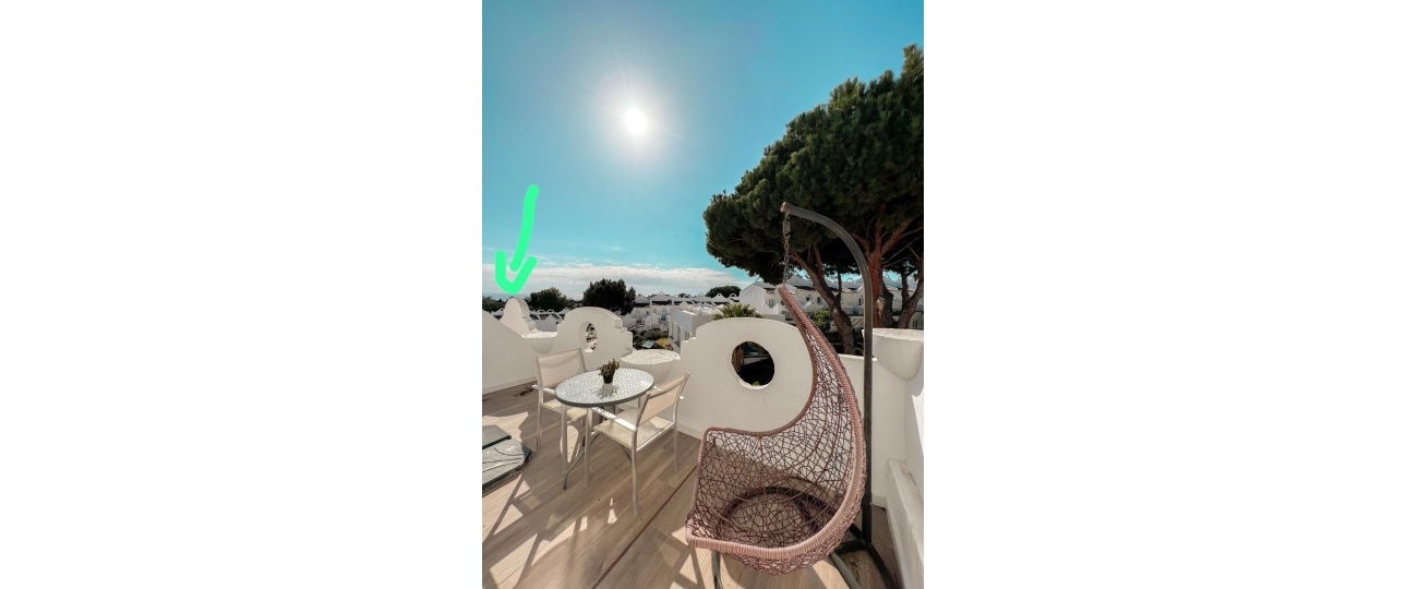Wiederverkauf - Town house - Marbella - Las Chapas