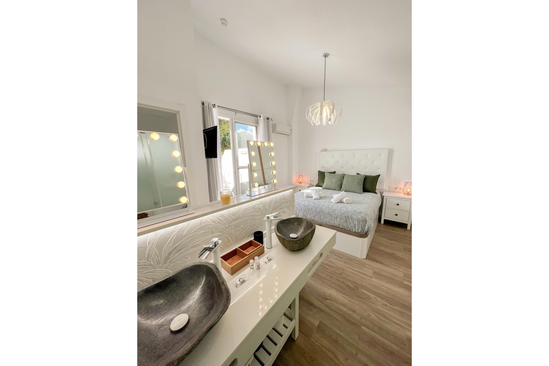 Wiederverkauf - Town house - Marbella - Las Chapas