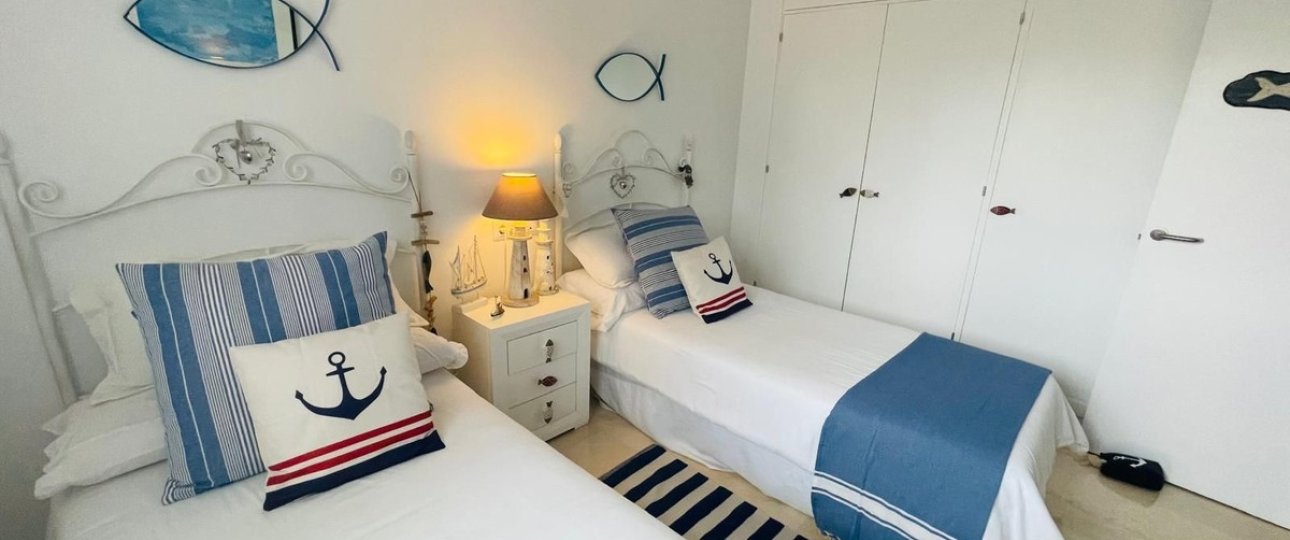 Wiederverkauf - Town house - Marbella - Los Monteros