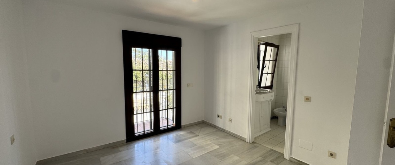 Wiederverkauf - Town house - Marbella - Marbella Centro