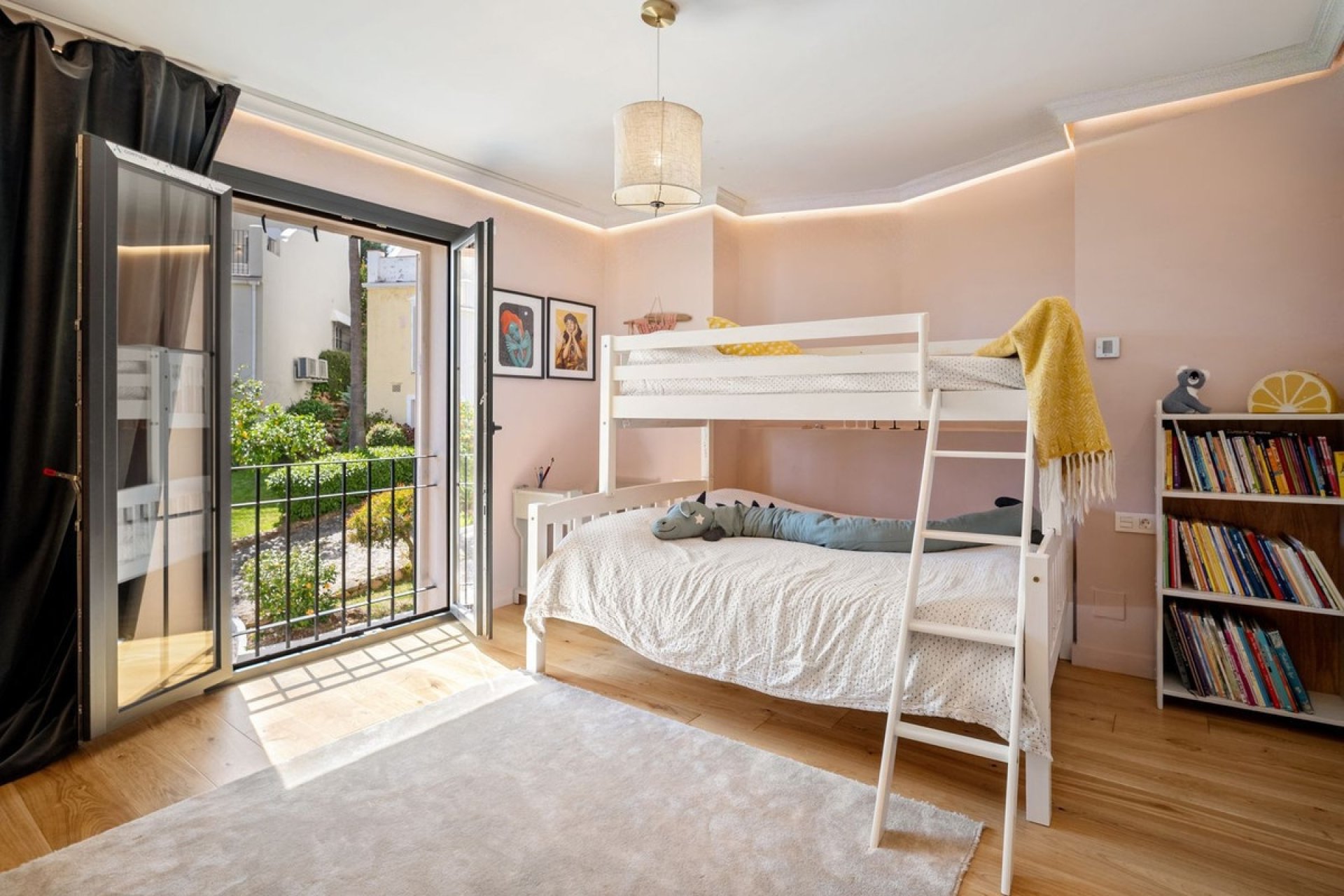 Wiederverkauf - Town house - Marbella - Marbella Centro