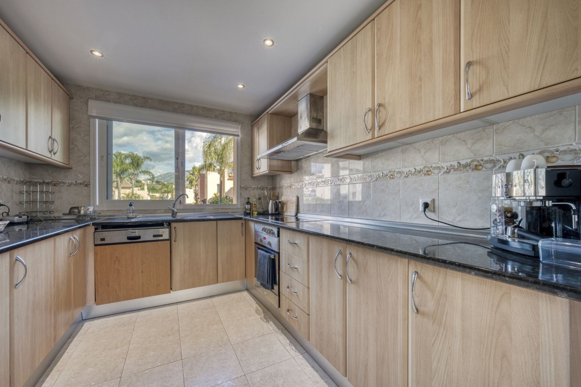 Wiederverkauf - Town house - Marbella - Marbella Centro