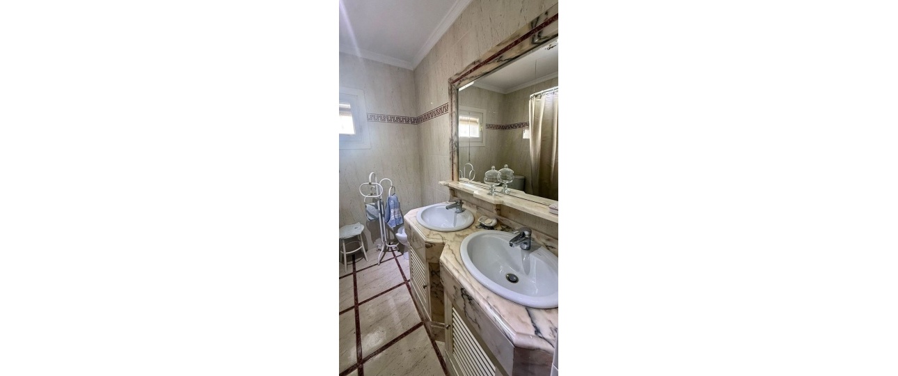 Wiederverkauf - Town house - Marbella - Marbella Centro