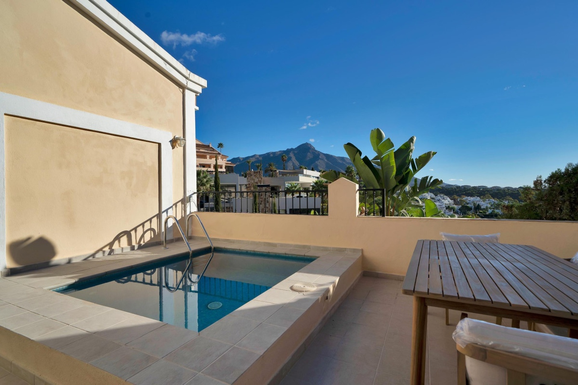 Wiederverkauf - Town house - Marbella - Marbella Centro