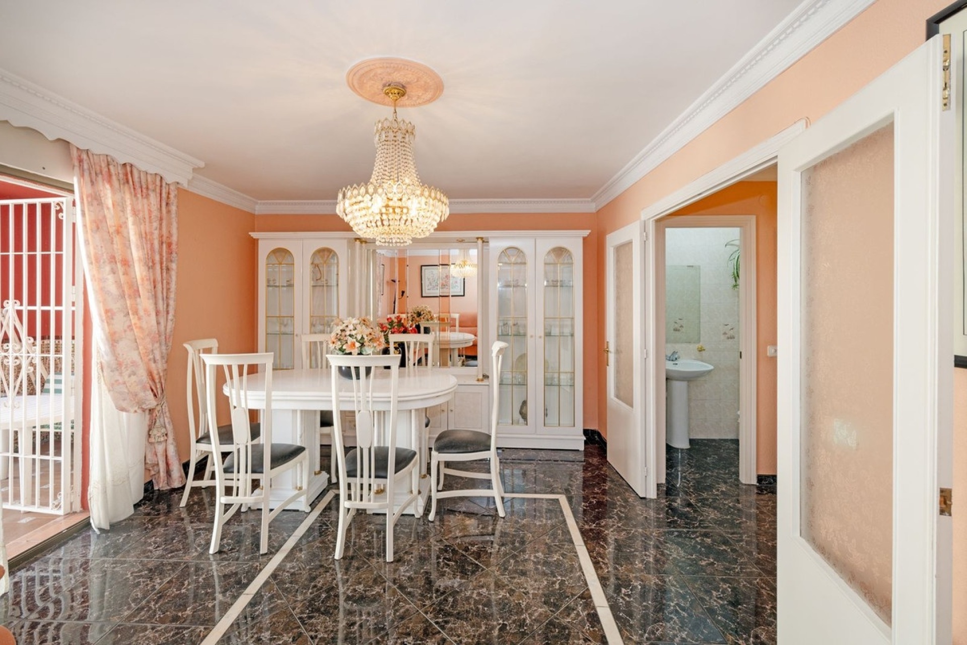 Wiederverkauf - Town house - Marbella - Marbella Centro