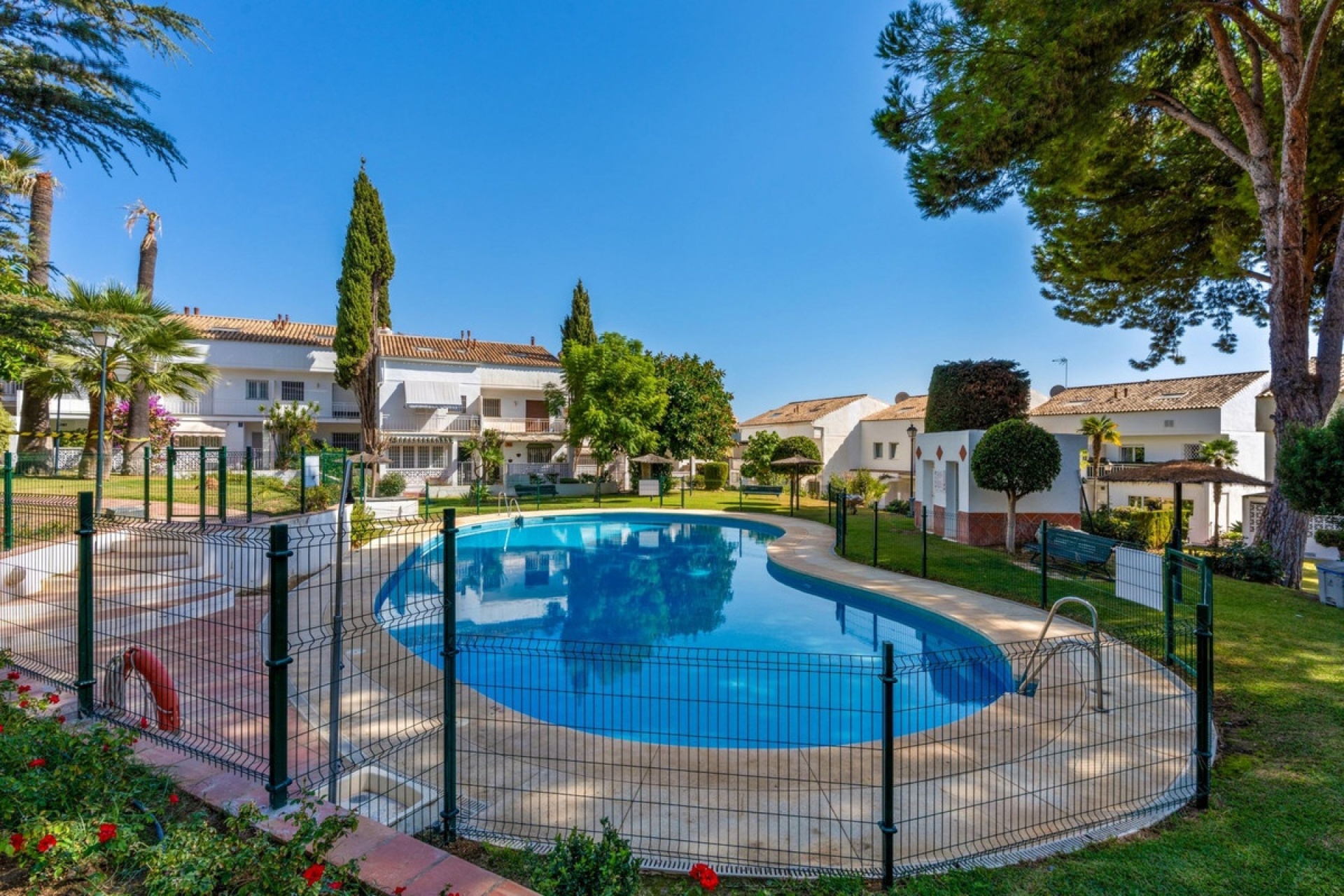Wiederverkauf - Town house - Marbella - Nagüeles
