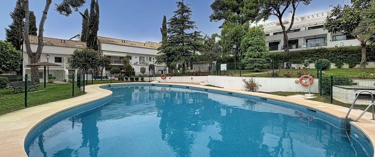 Wiederverkauf - Town house - Marbella - Nagüeles