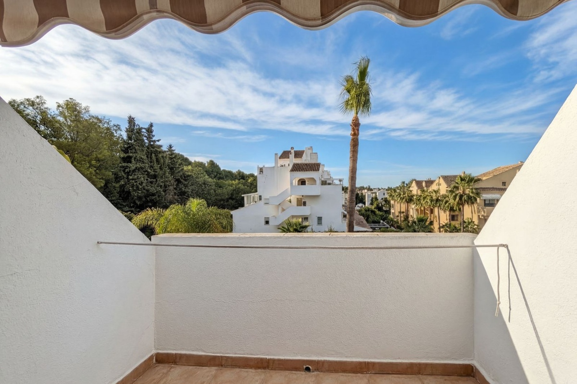 Wiederverkauf - Town house - Marbella - Nagüeles