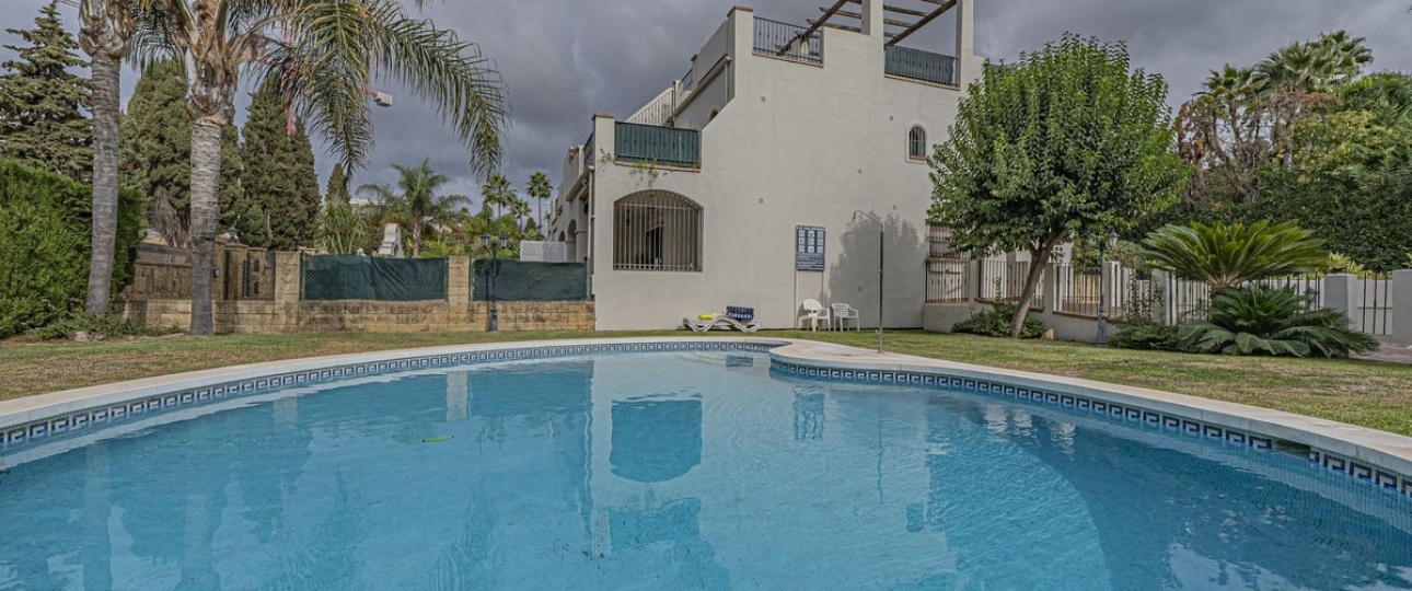 Wiederverkauf - Town house - Marbella - Nagüeles