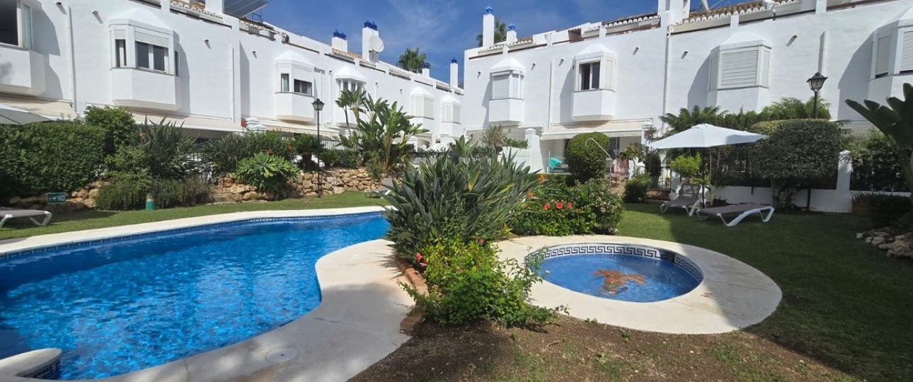 Wiederverkauf - Town house - Marbella - Nagüeles