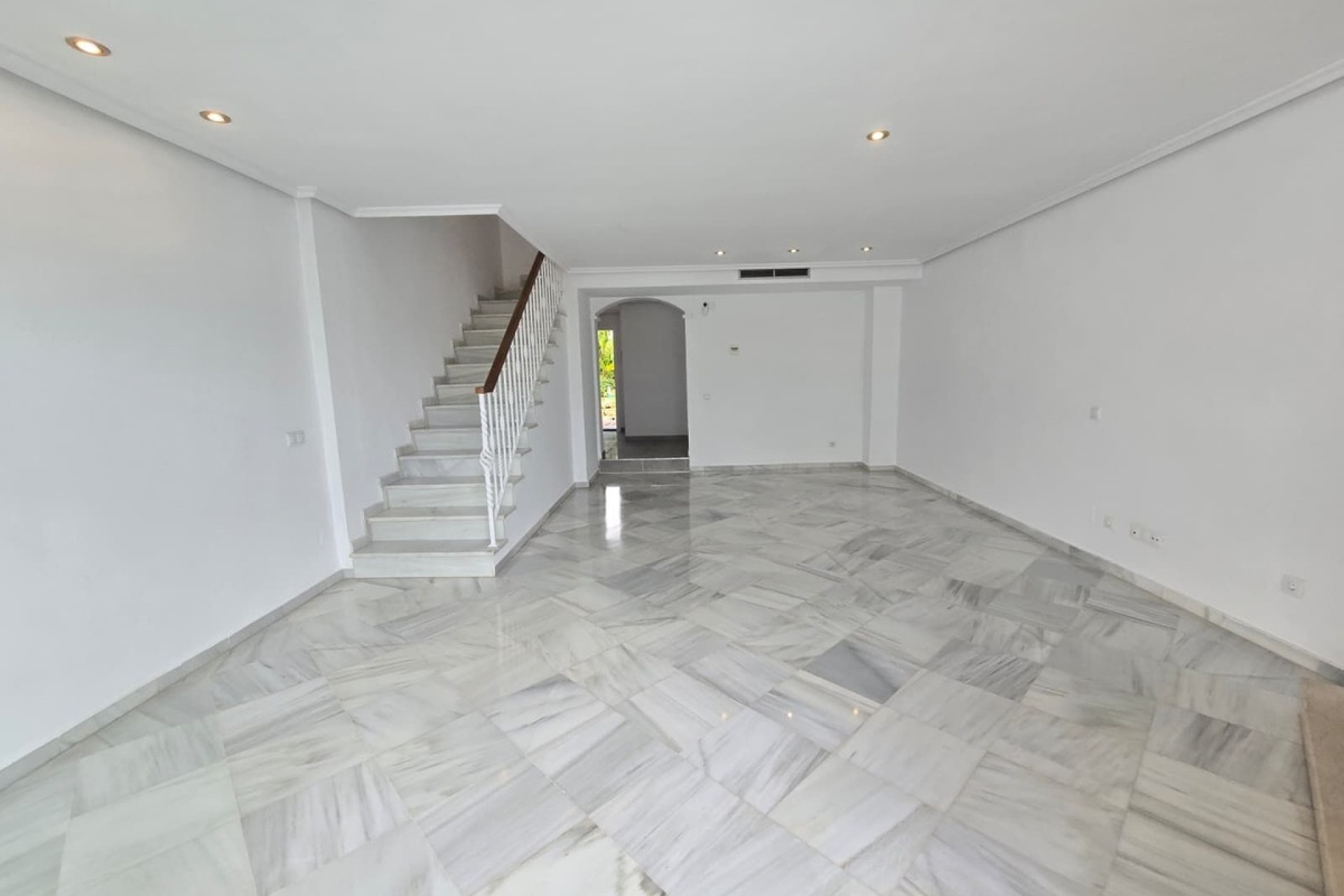 Wiederverkauf - Town house - Marbella - Nagüeles