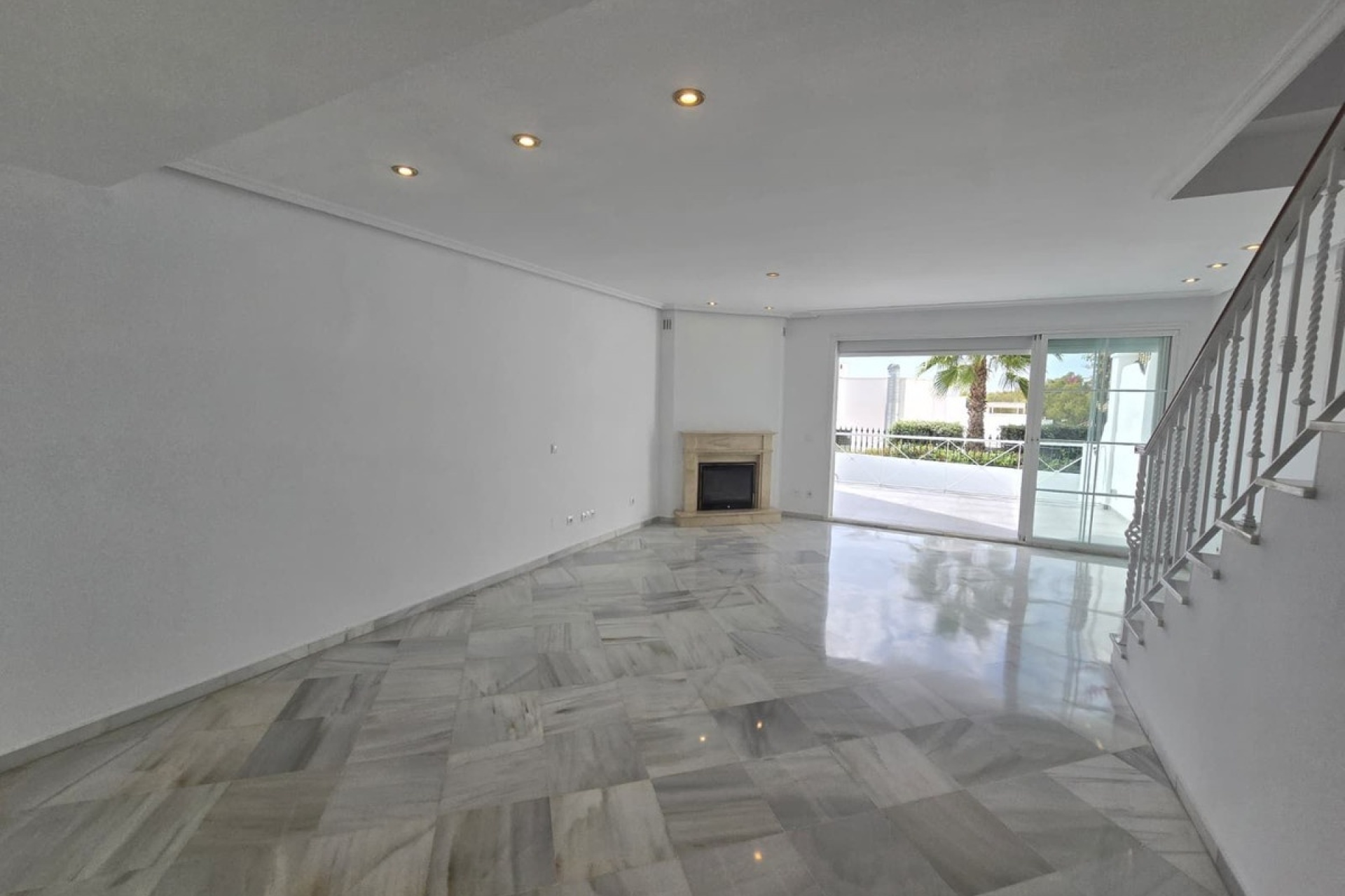 Wiederverkauf - Town house - Marbella - Nagüeles