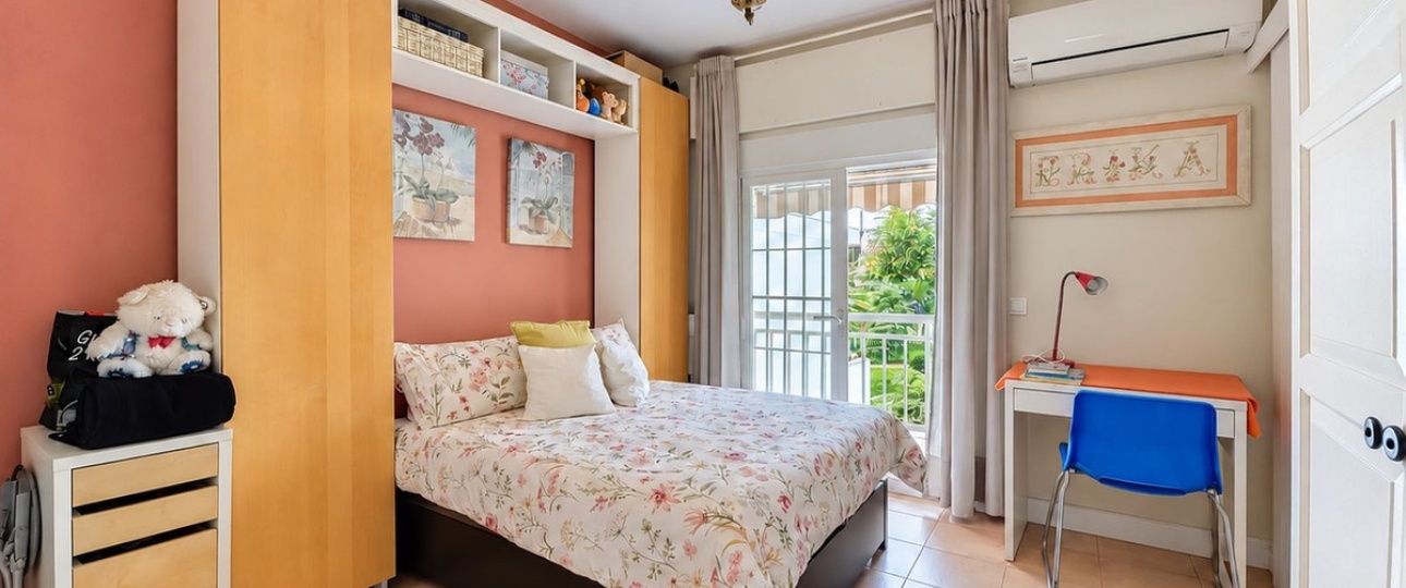 Wiederverkauf - Town house - Marbella - Nagüeles