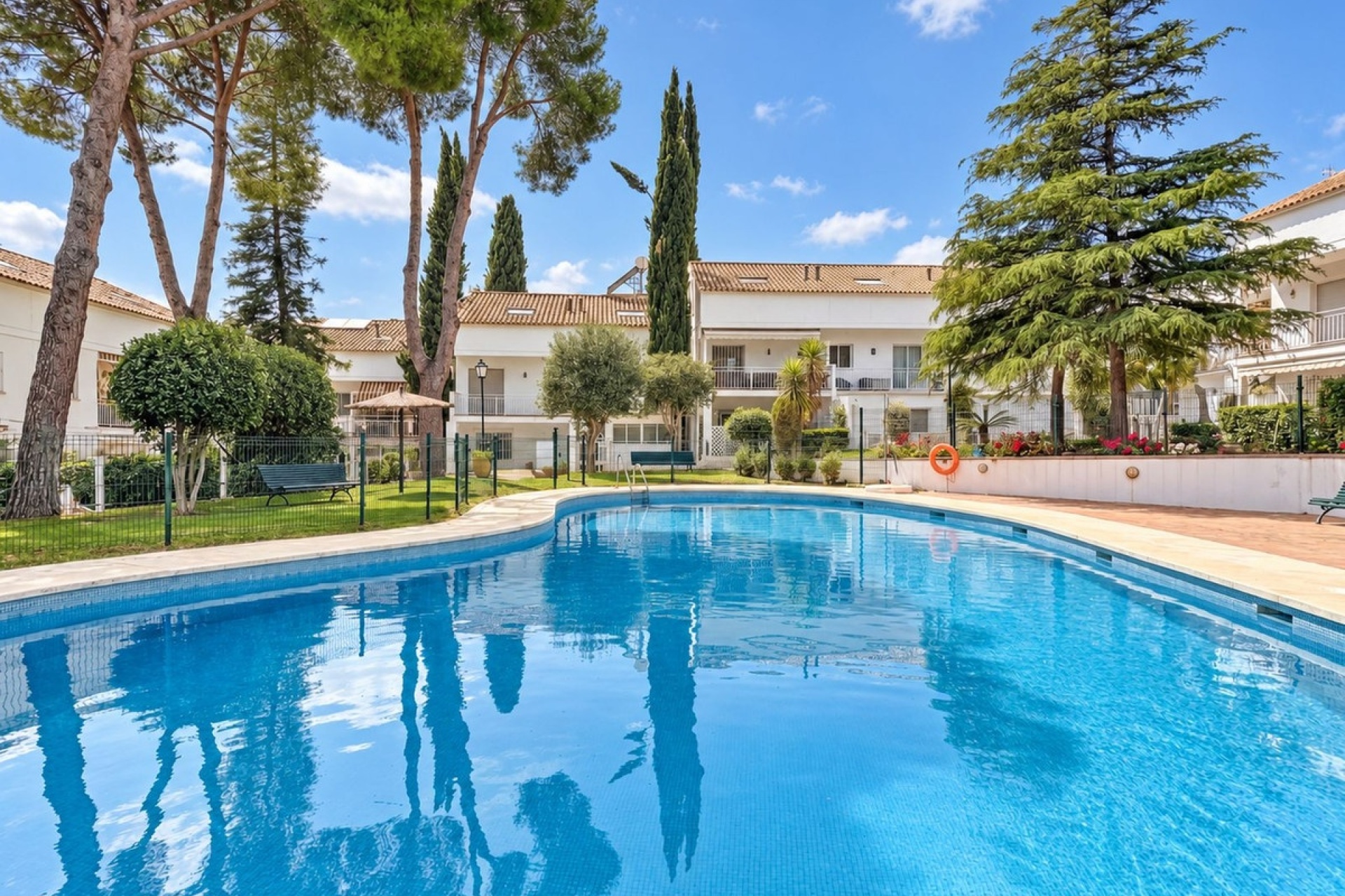 Wiederverkauf - Town house - Marbella - Nagüeles
