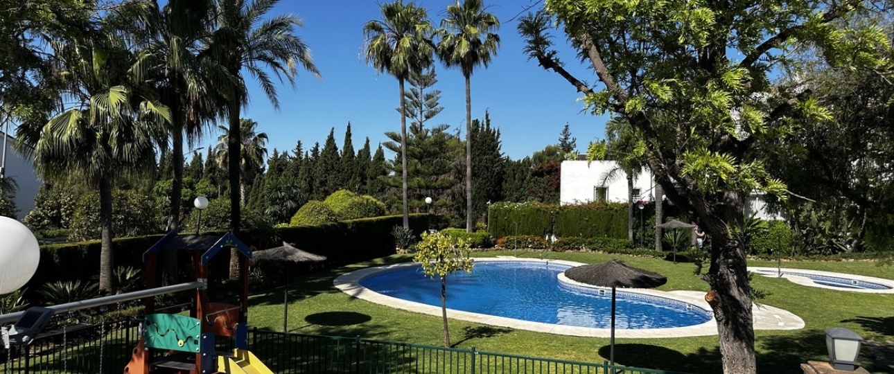 Wiederverkauf - Town house - Marbella - Nagüeles