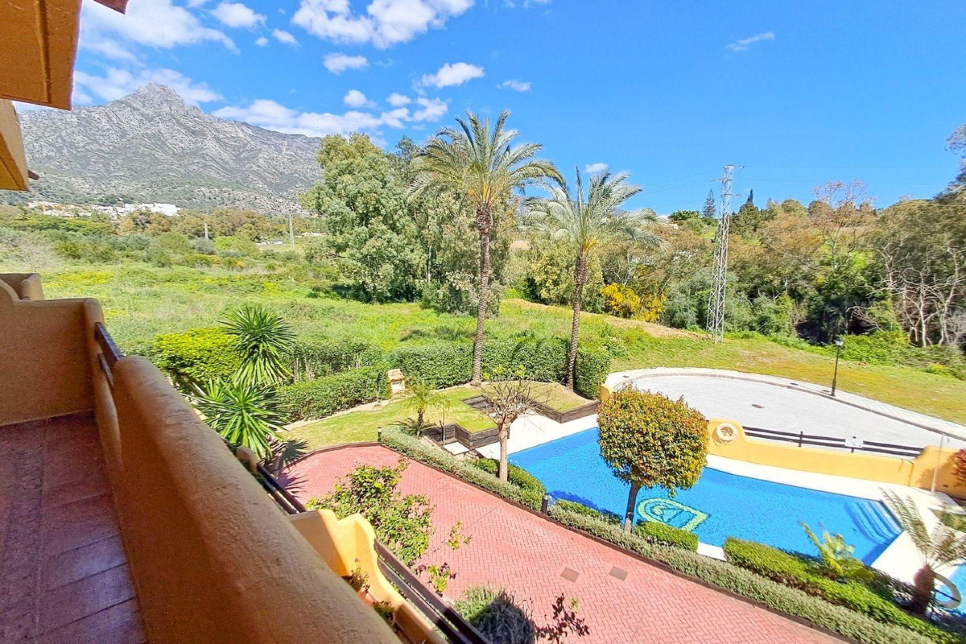Wiederverkauf - Town house - Marbella - Nagüeles