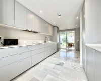 Wiederverkauf - Town house - Marbella - Nueva Andalucía