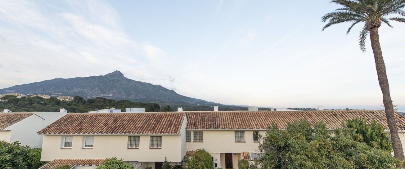 Wiederverkauf - Town house - Marbella - Nueva Andalucía