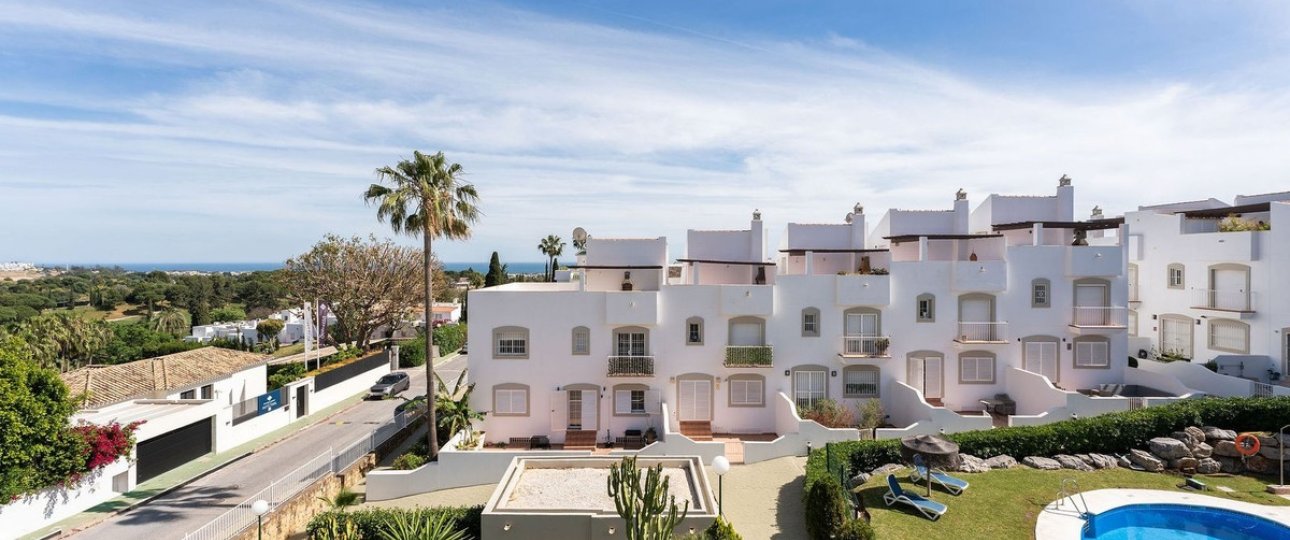 Wiederverkauf - Town house - Marbella - Nueva Andalucía