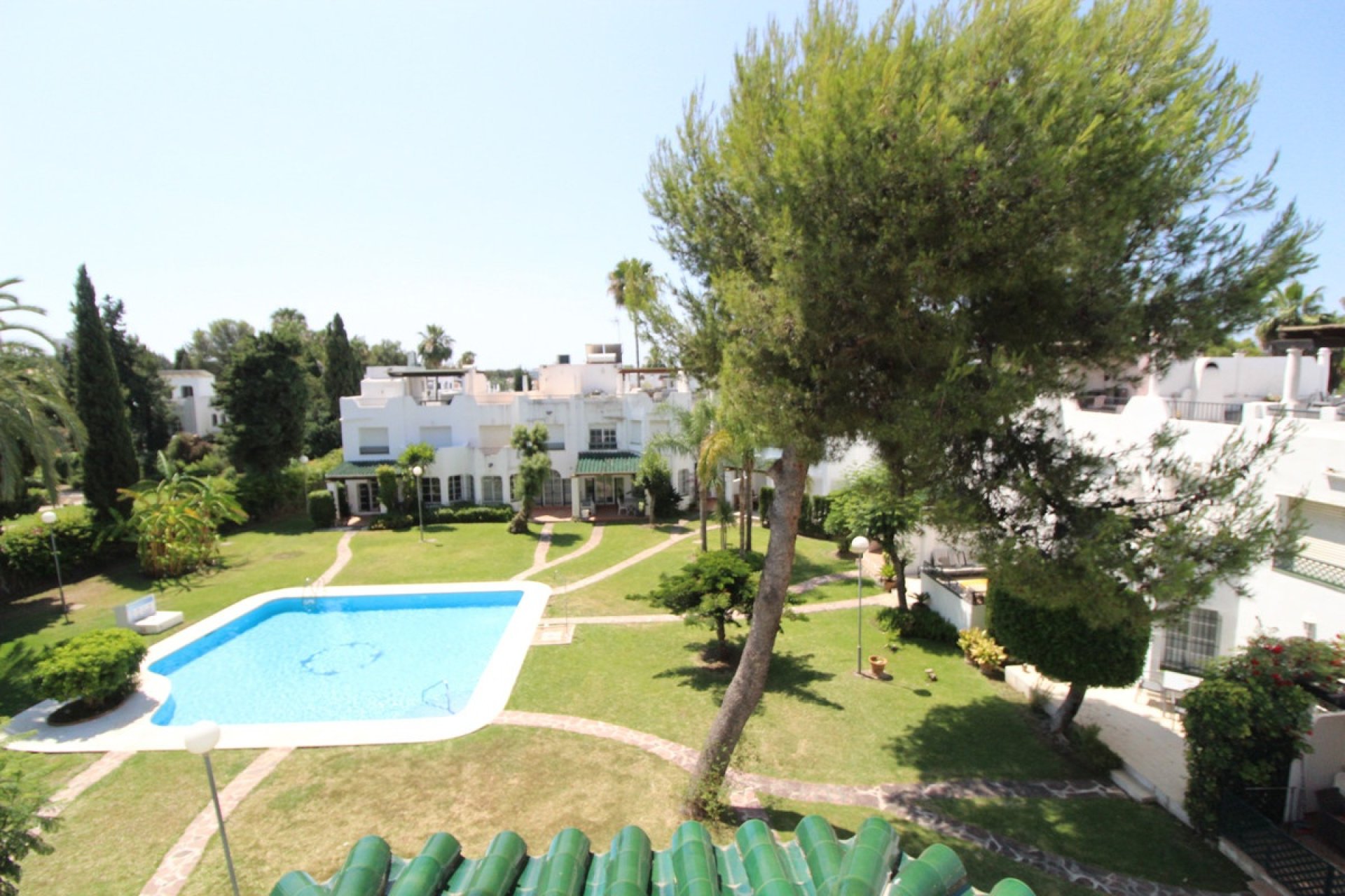 Wiederverkauf - Town house - Marbella - Nueva Andalucía