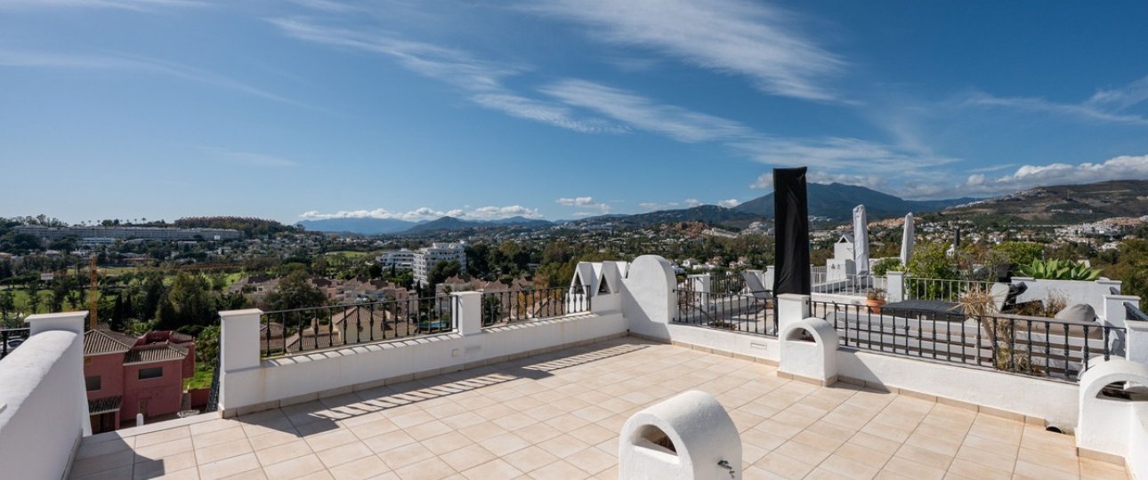 Wiederverkauf - Town house - Marbella - Nueva Andalucía