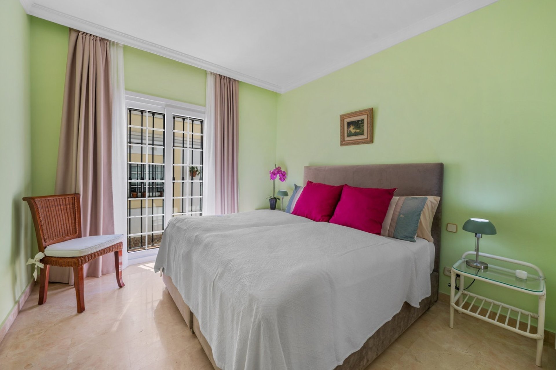 Wiederverkauf - Town house - Marbella - Nueva Andalucía