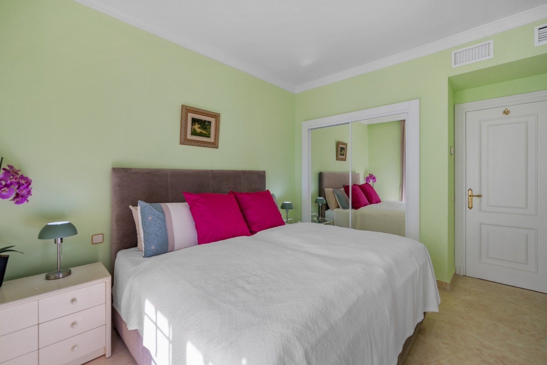 Wiederverkauf - Town house - Marbella - Nueva Andalucía