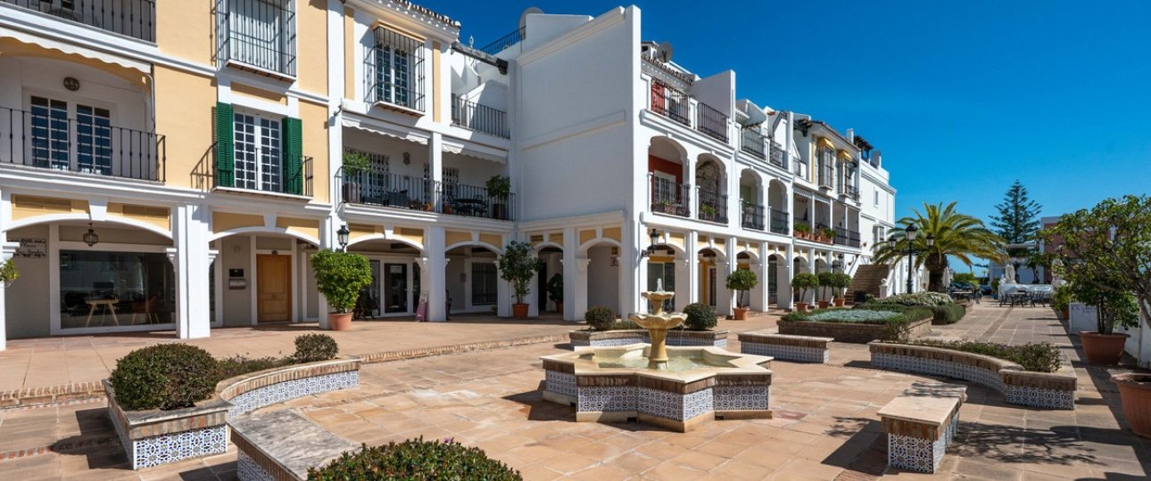 Wiederverkauf - Town house - Marbella - Nueva Andalucía