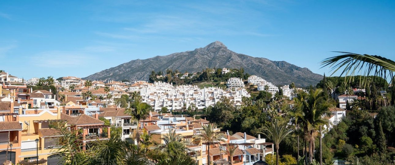 Wiederverkauf - Town house - Marbella - Nueva Andalucía