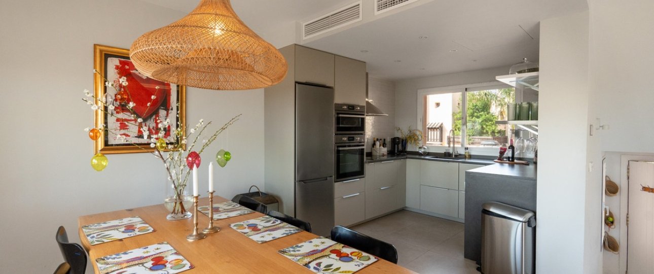 Wiederverkauf - Town house - Marbella - Nueva Andalucía