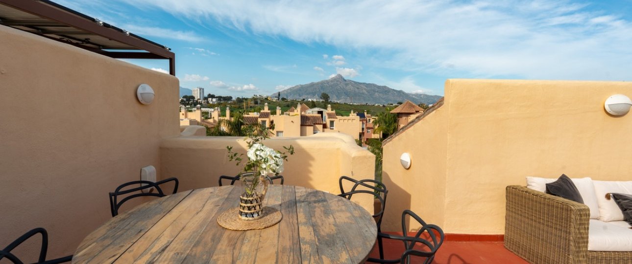 Wiederverkauf - Town house - Marbella - Nueva Andalucía