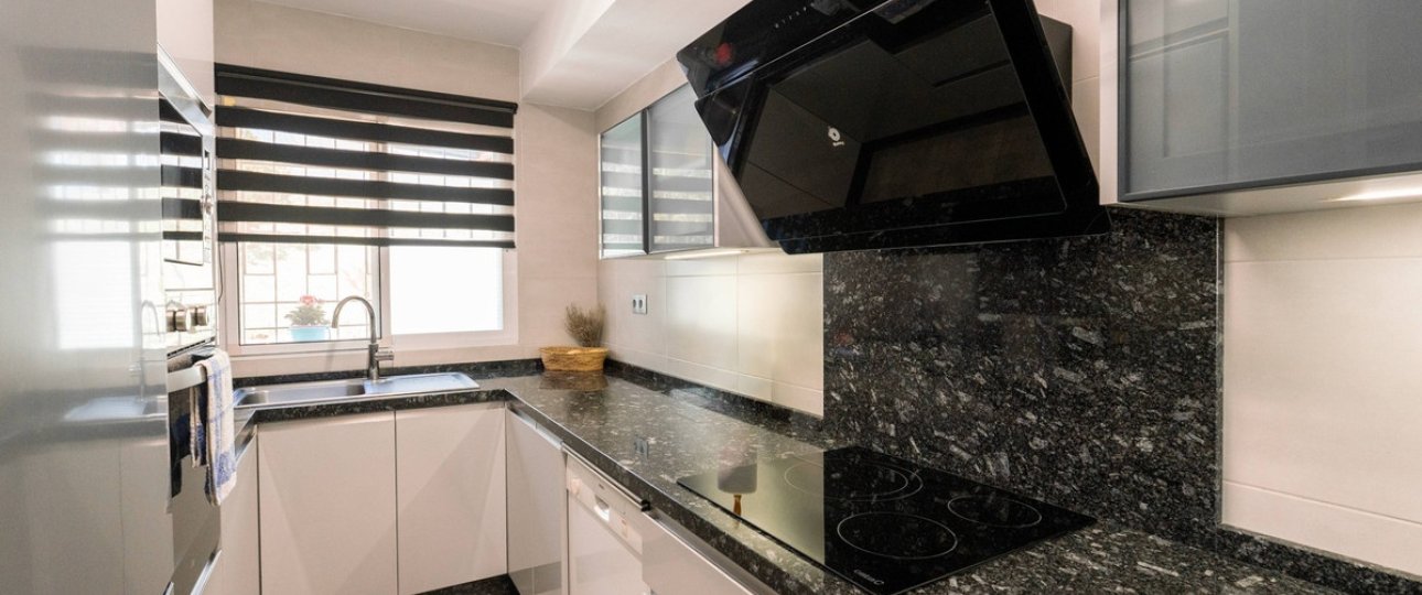 Wiederverkauf - Town house - Marbella - Nueva Andalucía