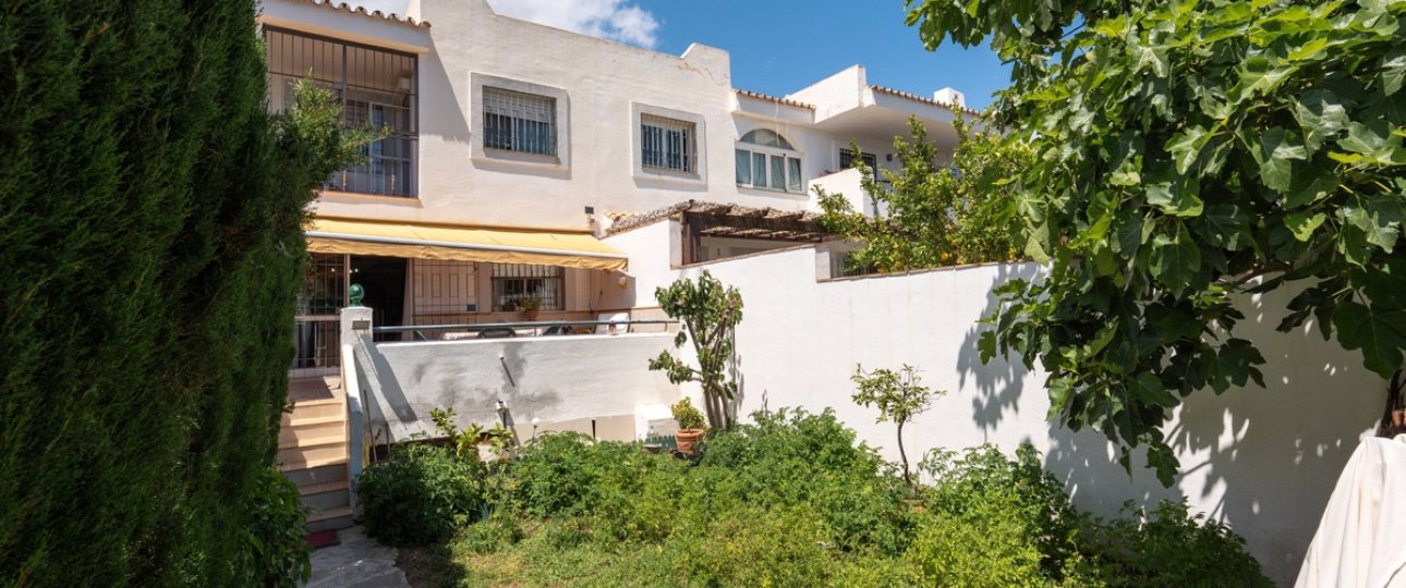 Wiederverkauf - Town house - Marbella - Nueva Andalucía