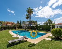 Wiederverkauf - Town house - Marbella - Nueva Andalucía