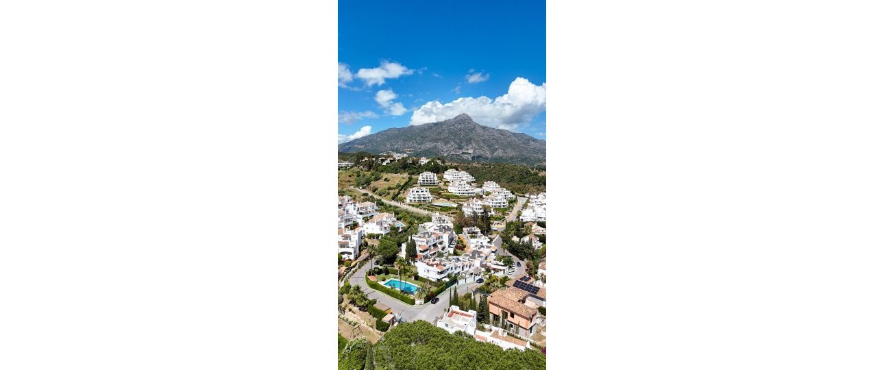 Wiederverkauf - Town house - Marbella - Nueva Andalucía