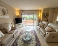 Wiederverkauf - Town house - Marbella - Nueva Andalucía