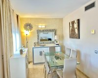 Wiederverkauf - Town house - Marbella - Nueva Andalucía